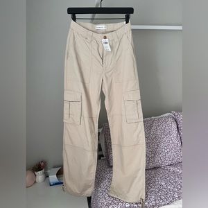 Abercrombie. Pants. Khaki